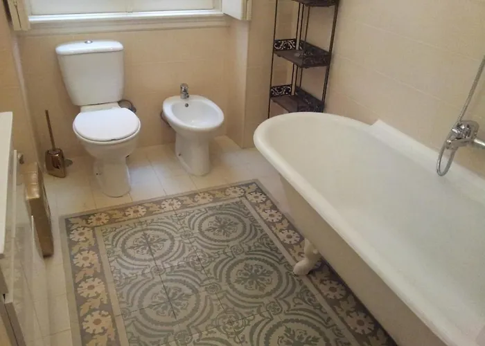 Whatever Art فندق مبيت وإفطار *