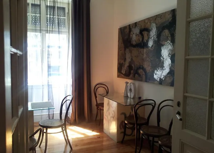 Whatever Art فندق مبيت وإفطار