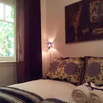 Whatever Art Bed & Breakfast Lisbon