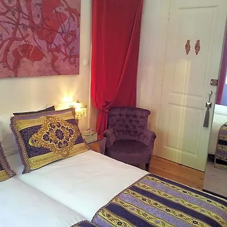 Whatever Art Bed & Breakfast Lisbona