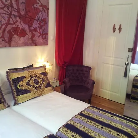 Nocleg ze śniadaniem Whatever Art