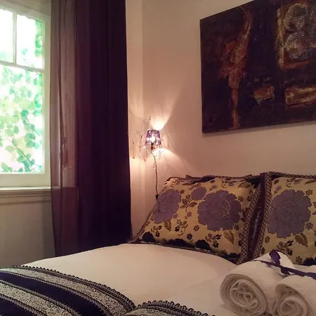 Whatever Art Bed & Breakfast Lisboa