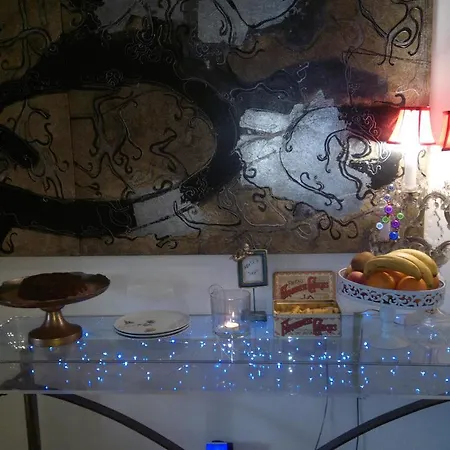 Nocleg ze śniadaniem Whatever Art *