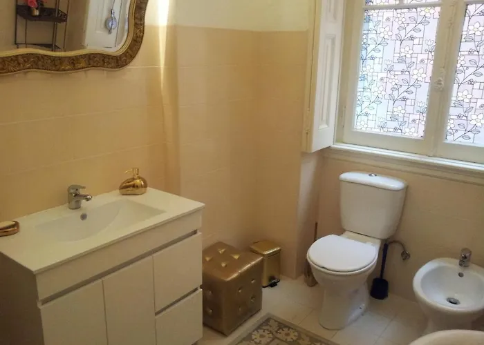 住宿加早餐酒店 泛艺术住宿加早餐酒店 *