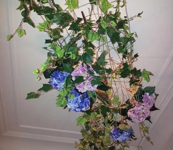 왓에버 아트 B&B