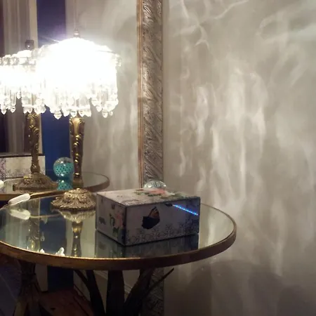 Whatever Art Panzió Lisboa