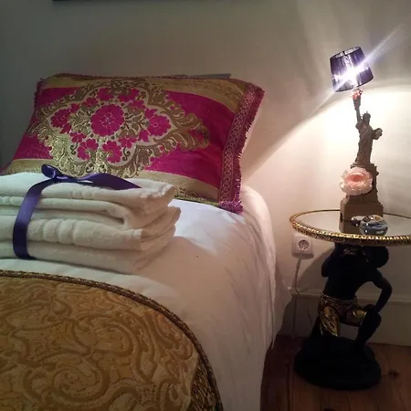 Bed & Breakfast Whatever Art Lisboa